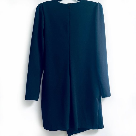 Sophisticated Capsule LBD - Picture 4 of 5